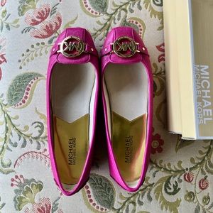 Michael Kors flats